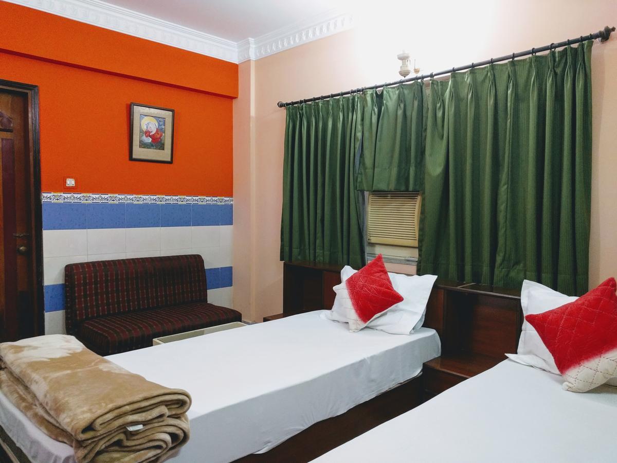 Ashray Guesthouse Kalkuta Zewnętrze zdjęcie
