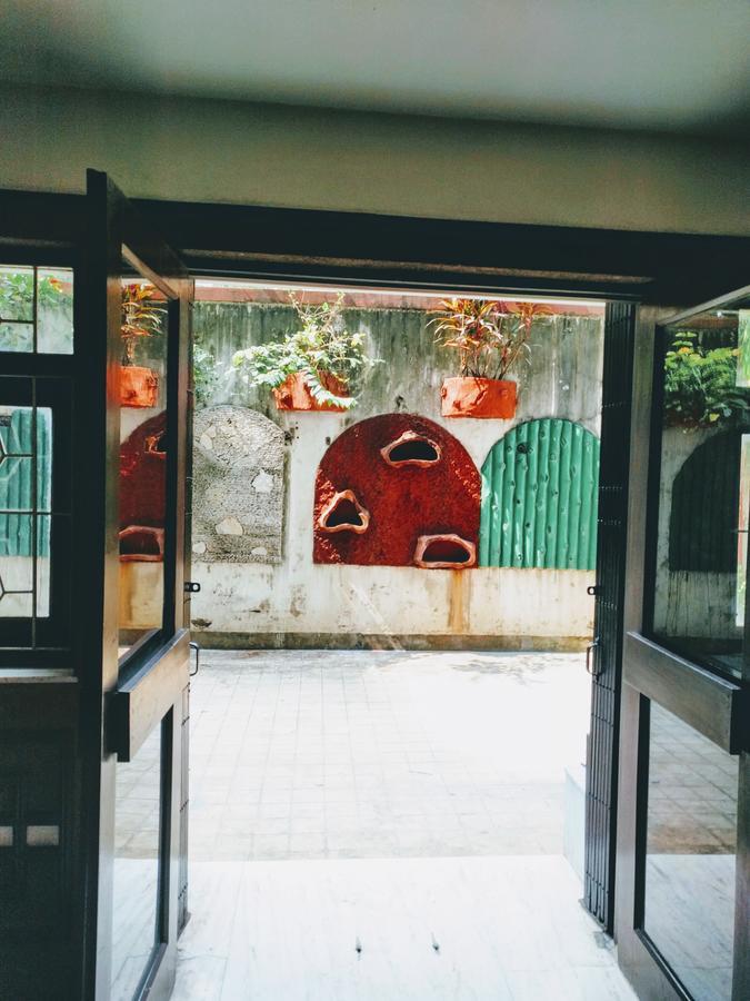 Ashray Guesthouse Kalkuta Zewnętrze zdjęcie