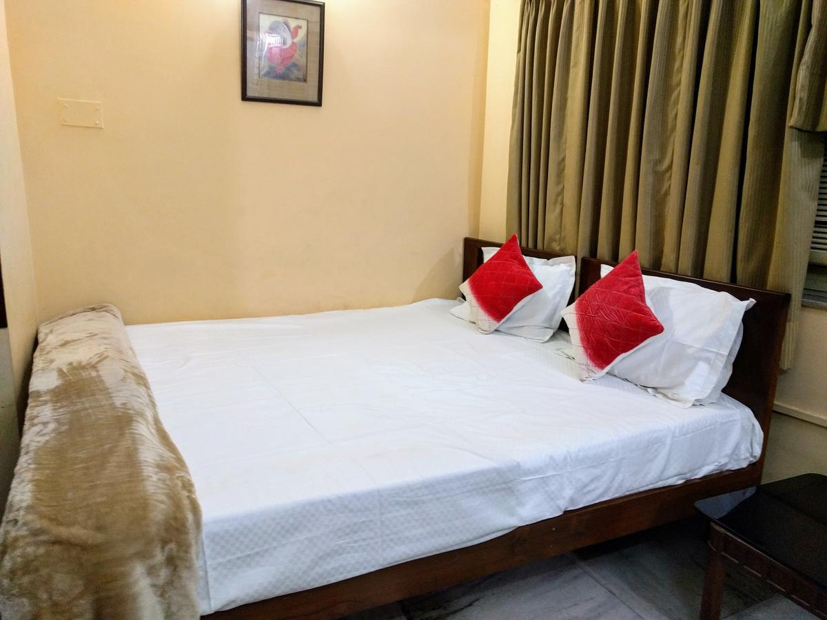 Ashray Guesthouse Kalkuta Zewnętrze zdjęcie