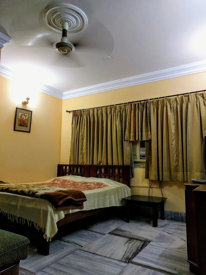 Ashray Guesthouse Kalkuta Zewnętrze zdjęcie